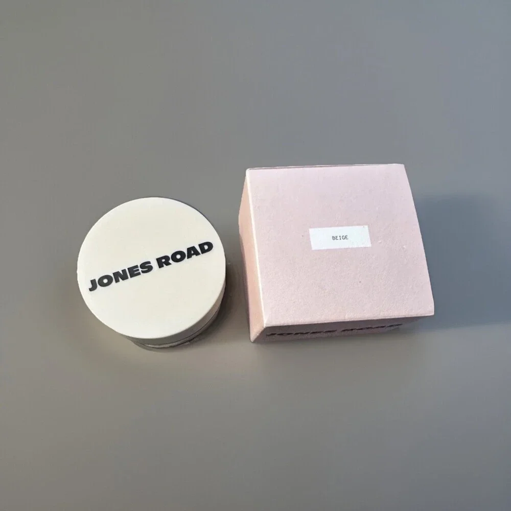 JONES ROAD What the Foundation BEIGE - Full Size 1.14oz / 35g - New In Box